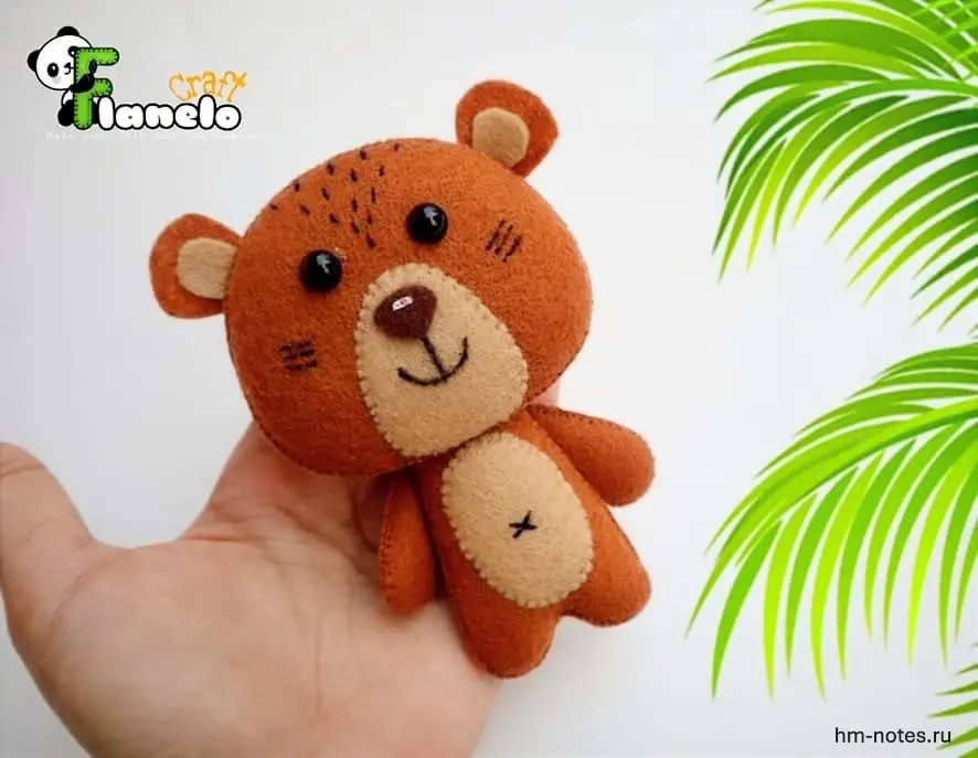 Мишка с ладошку