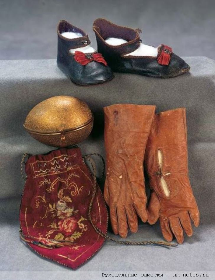 обувь, перчатки и сумка для кукол