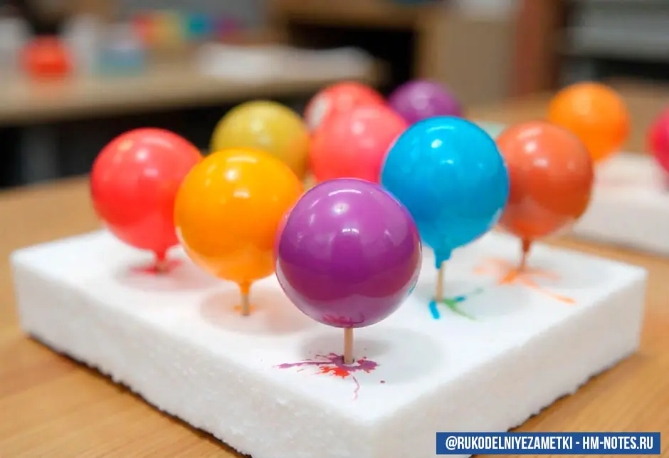 Как покрасить пенопластовый шар