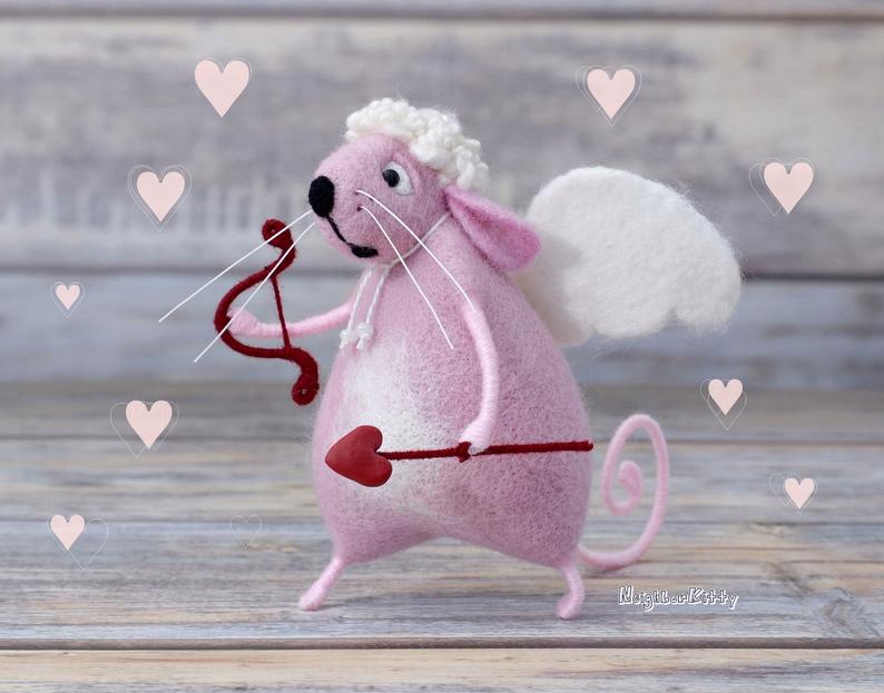 Мышка из войлока